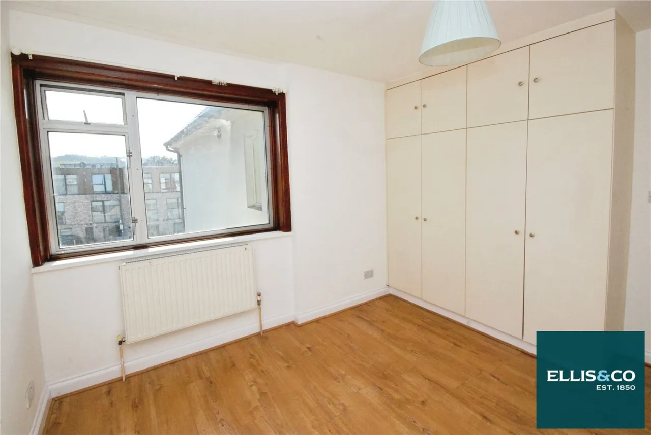 The Vale, Golders Green, NW11, photo 9