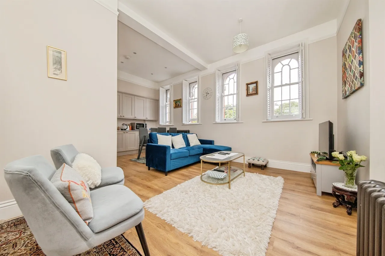 2 bed flat for sale — Belgrove Place, Ipswich