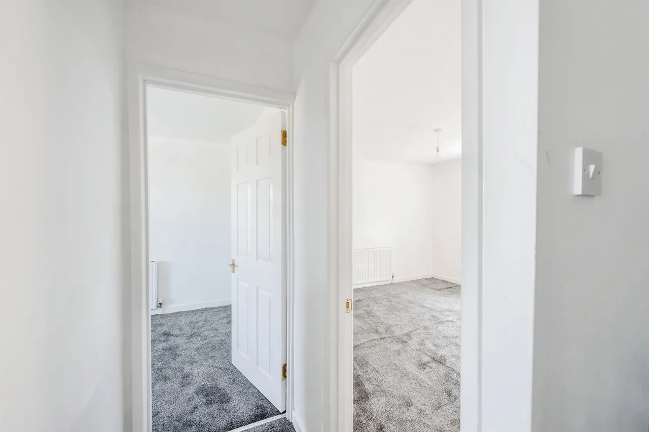 Whitworth Terrace, Tredegar, NP22, photo 24