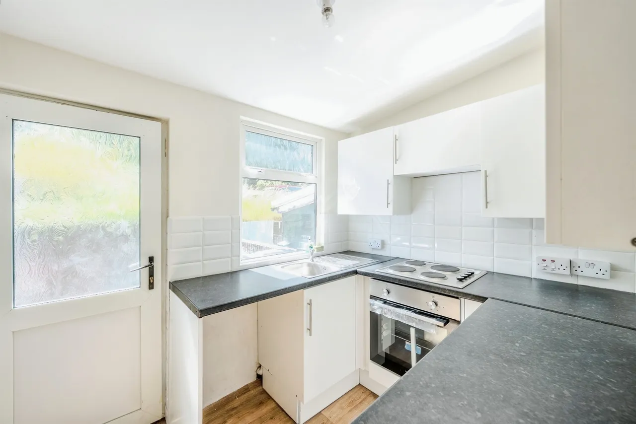 Whitworth Terrace, Tredegar, NP22, photo 3