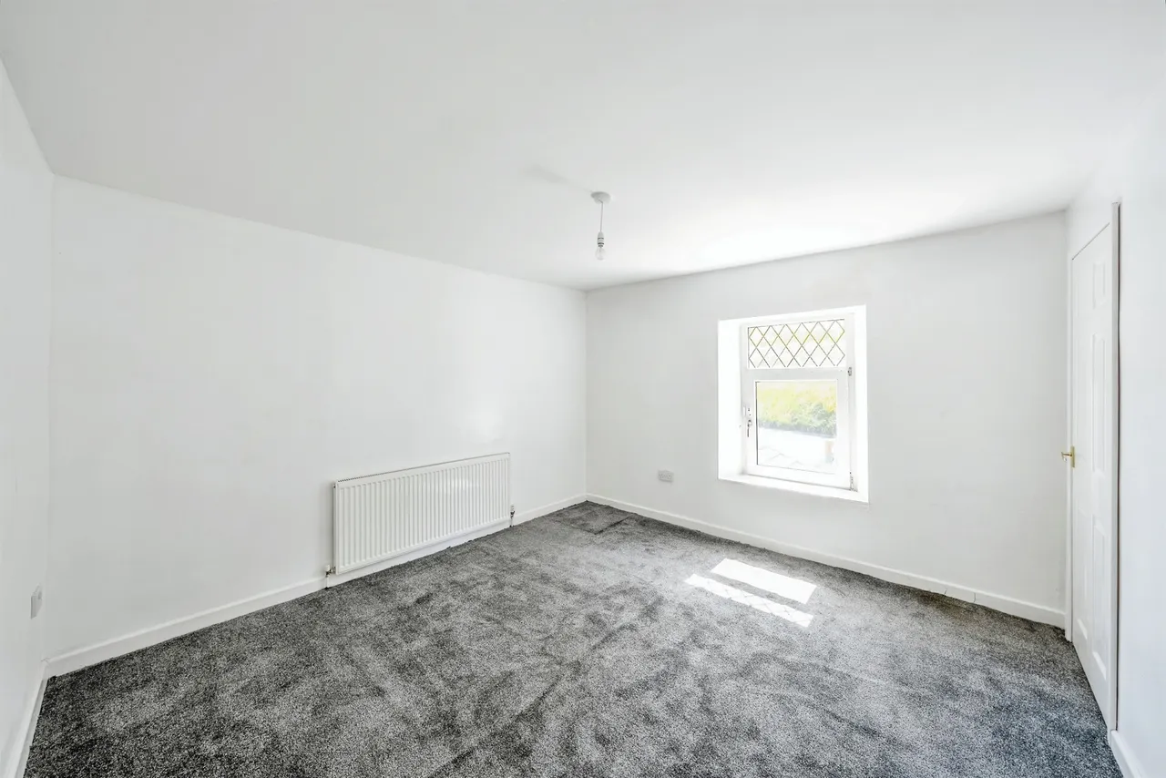 Whitworth Terrace, Tredegar, NP22, photo 26