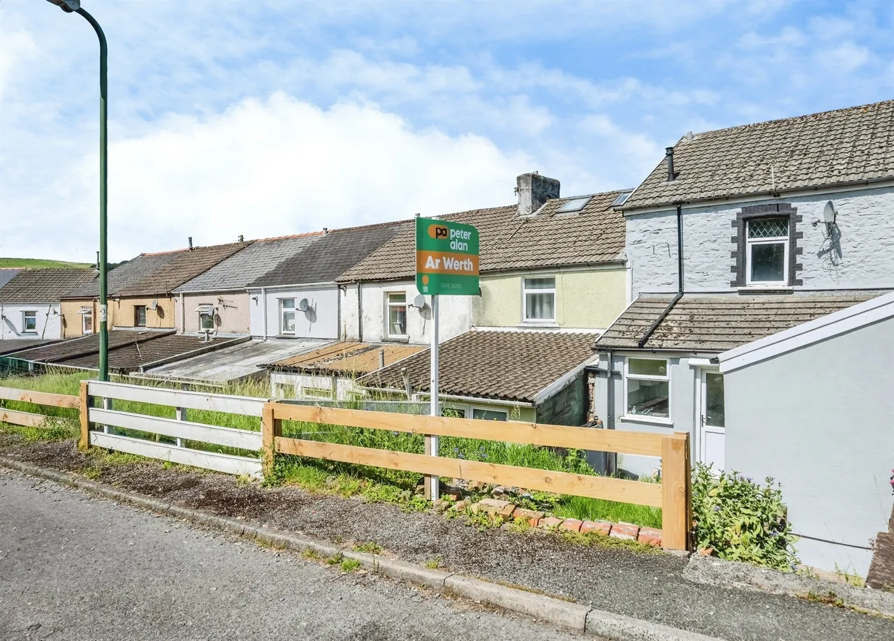 Whitworth Terrace, Tredegar, NP22, photo 32