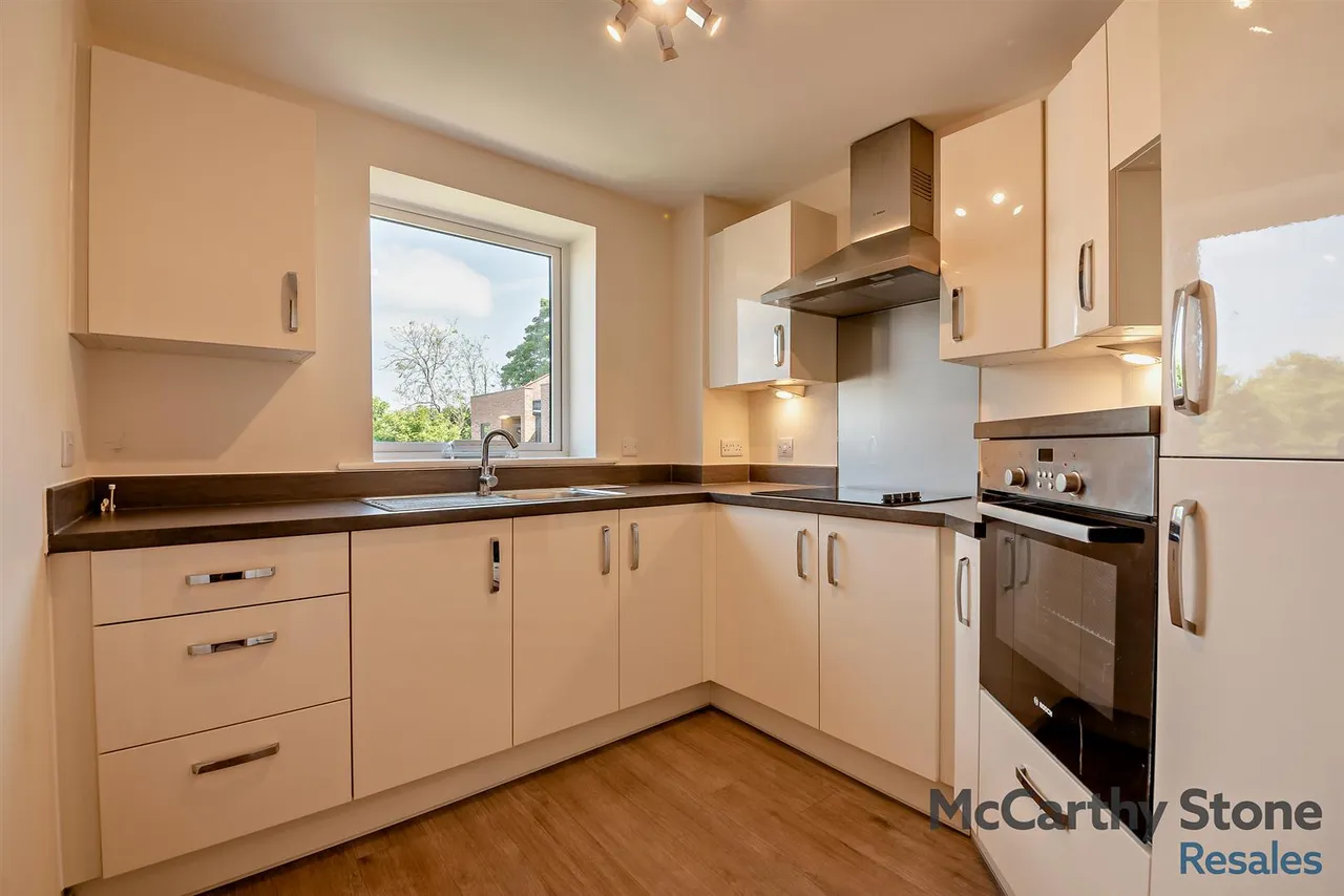 Lower Turk Street, Alton, GU34, photo 5