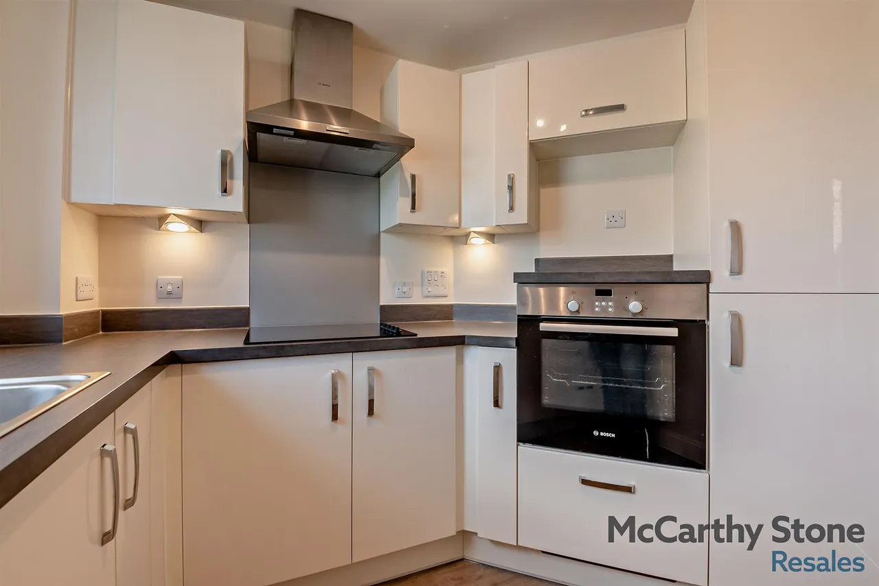 Lower Turk Street, Alton, GU34, photo 11
