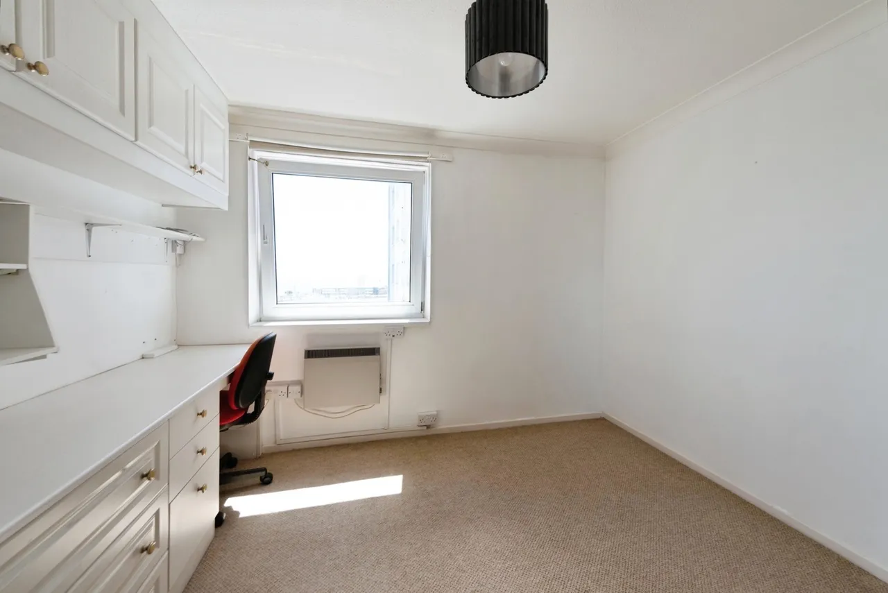 Harbour Tower, Trinity Green, PO12, photo 13