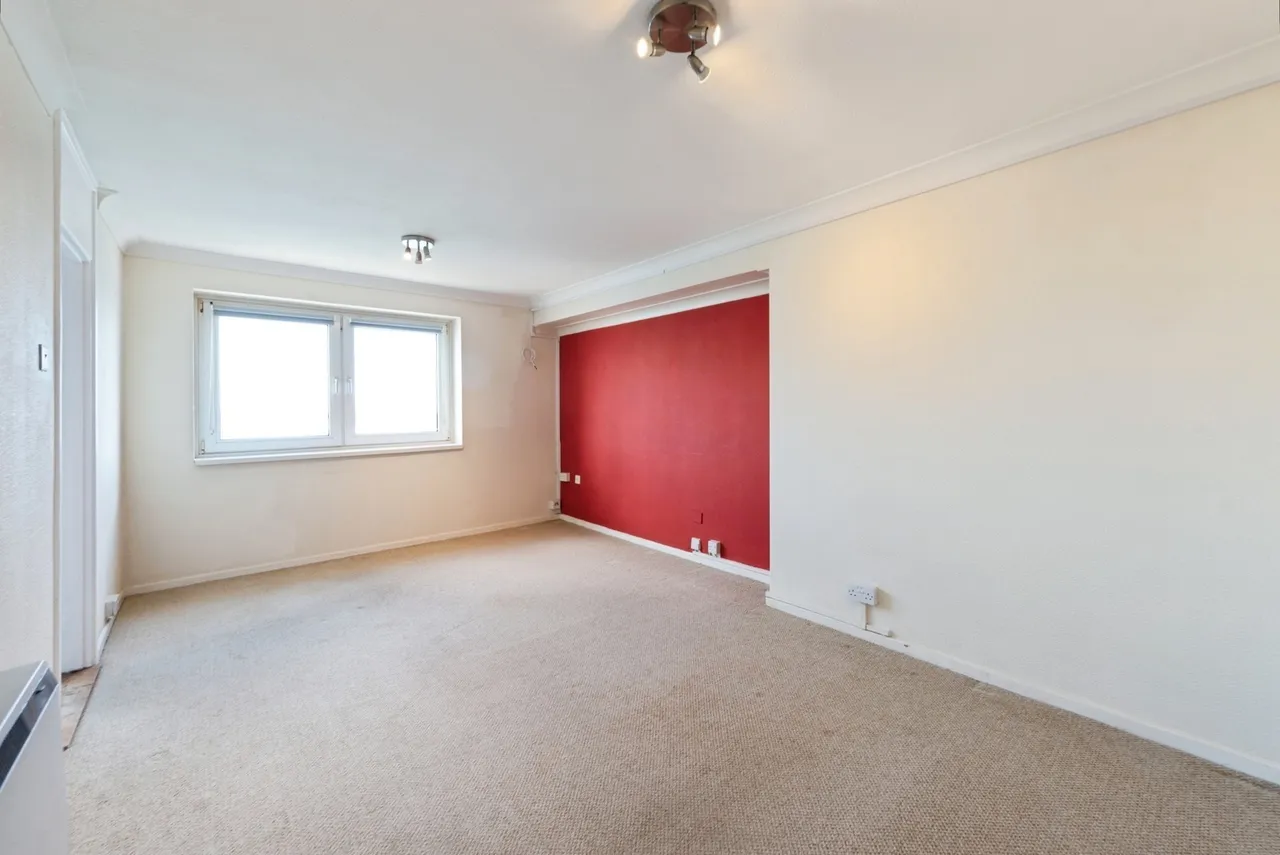 Harbour Tower, Trinity Green, PO12, photo 6