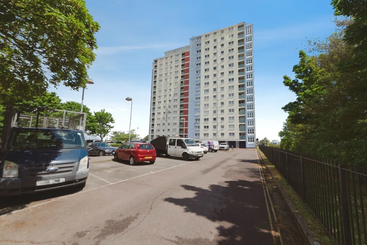 Harbour Tower, Trinity Green, PO12, photo 12