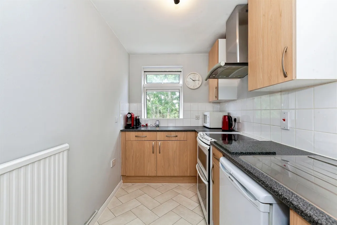 Fox Road, Slough, photo 5