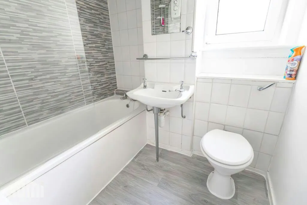 Thorndyke, East Kilbride, G74, photo 20