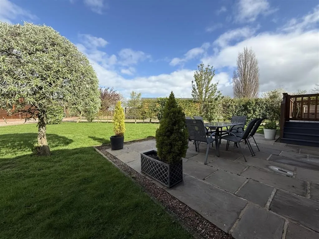 Abbots Green, Balk, YO7, photo 14