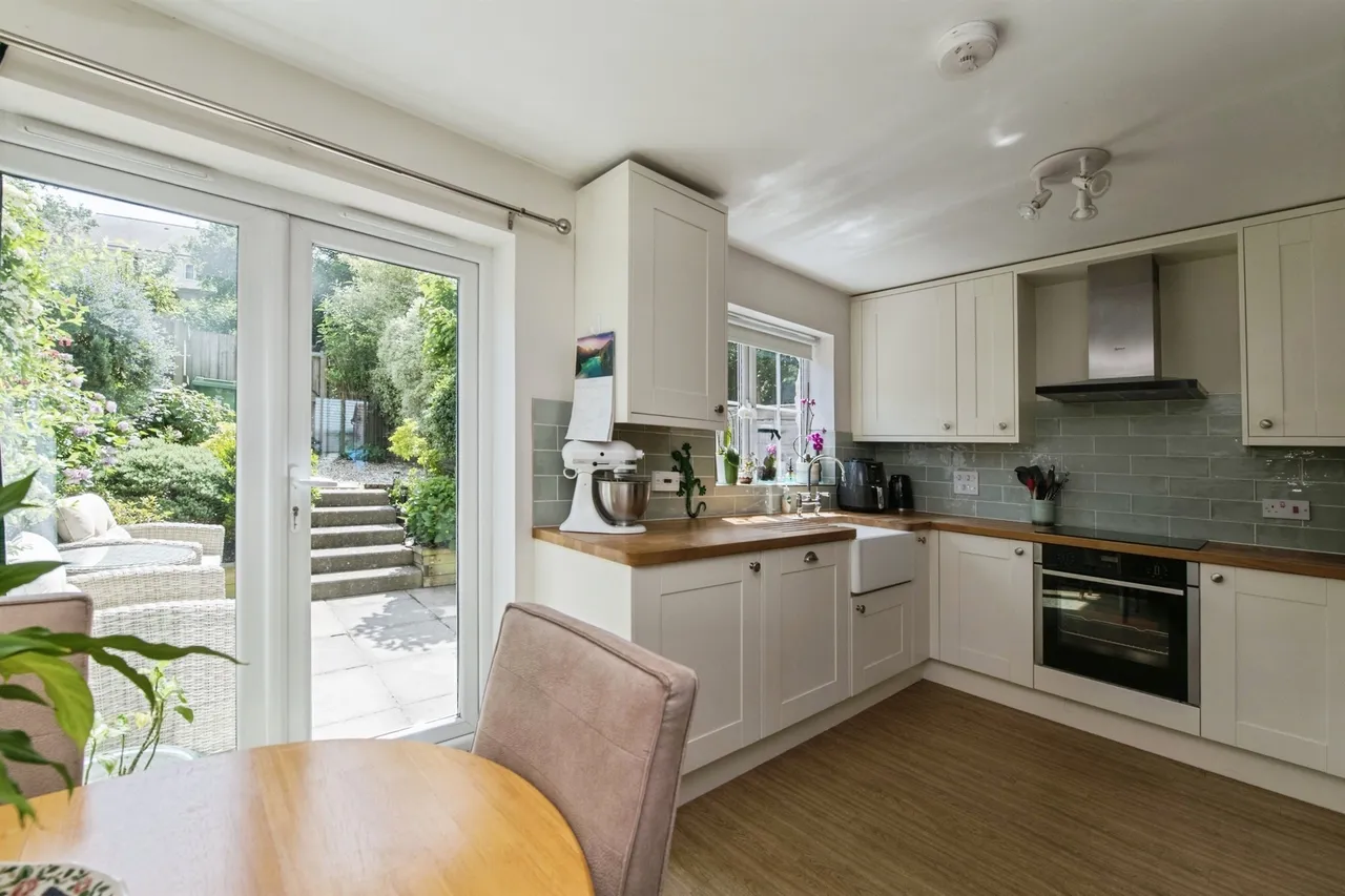 Flax Meadow Lane, Axminster, photo 3