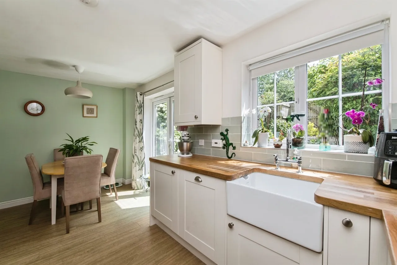 Flax Meadow Lane, Axminster, photo 5