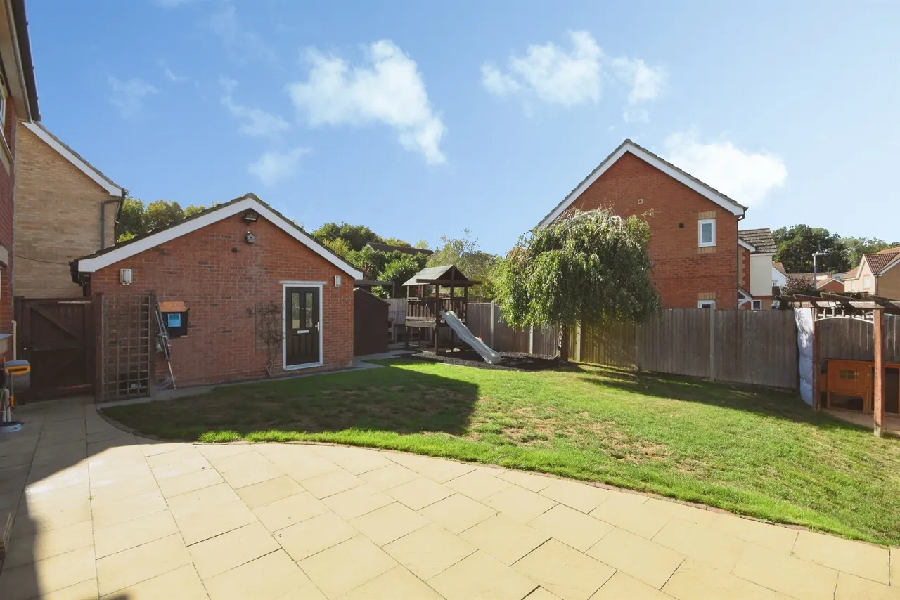 Bridport Way, Braintree, CM7, photo 25