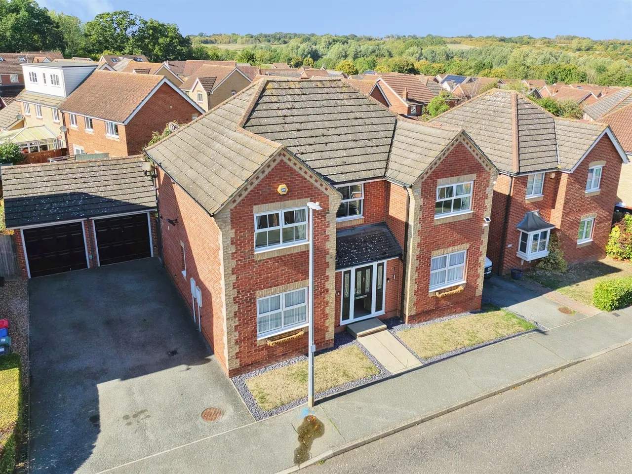 4 bed house for sale, Bridport Way, Braintree, CM7