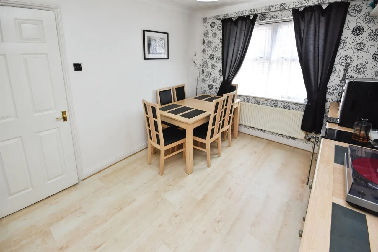 Bridport Way, Braintree, CM7, photo 10