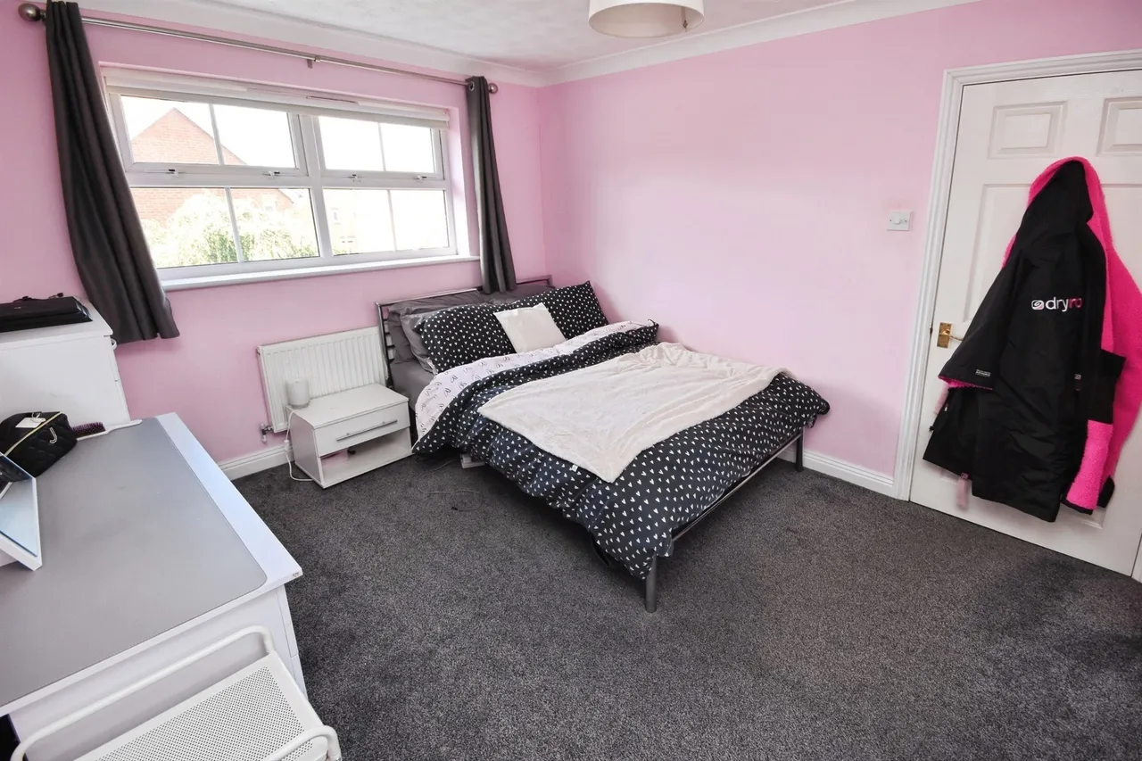 Bridport Way, Braintree, CM7, photo 16