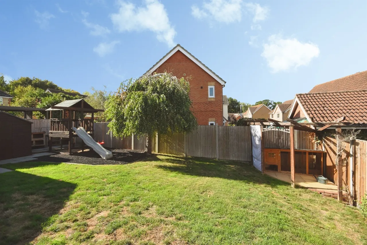Bridport Way, Braintree, CM7, photo 24