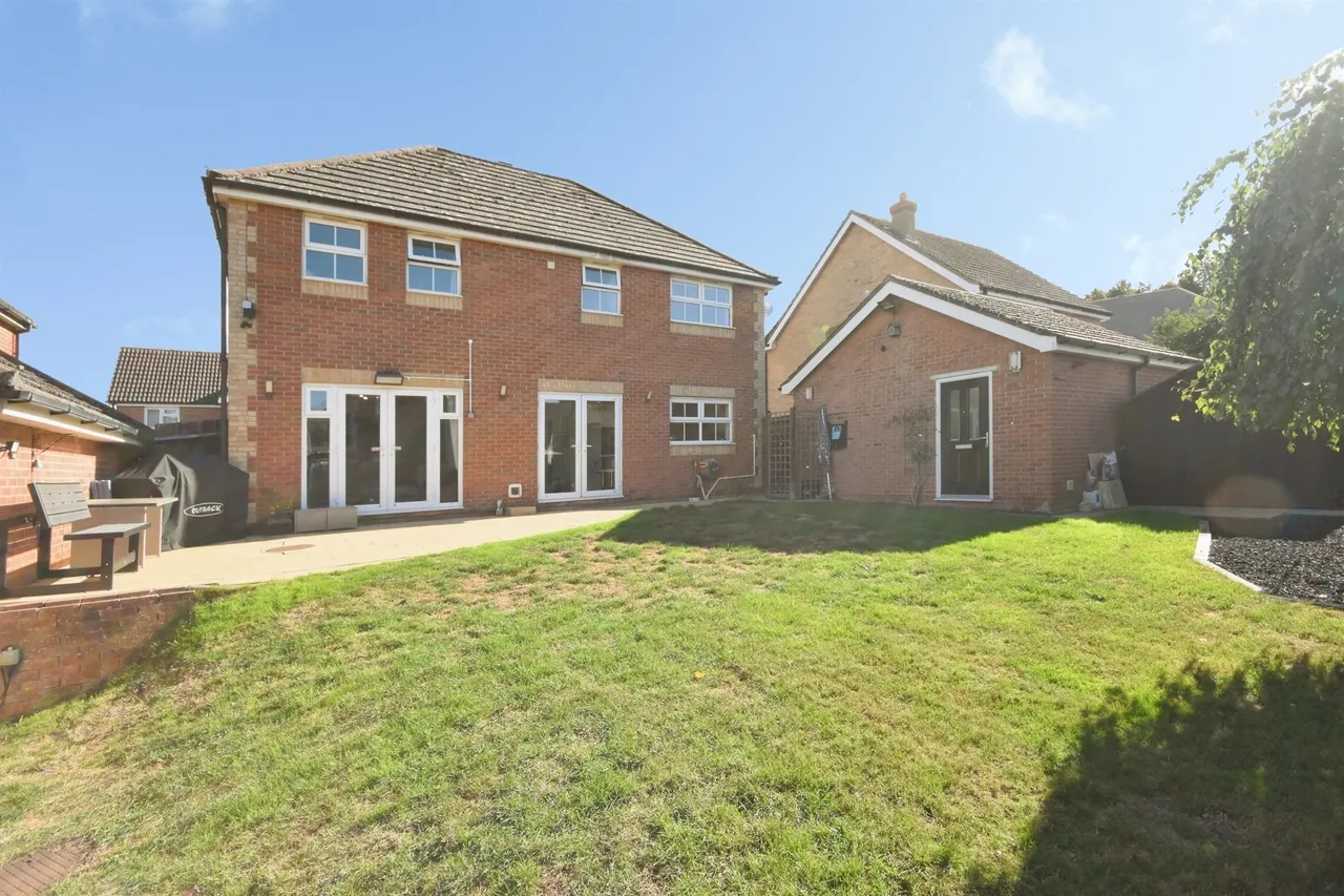 Bridport Way, Braintree, CM7, photo 3