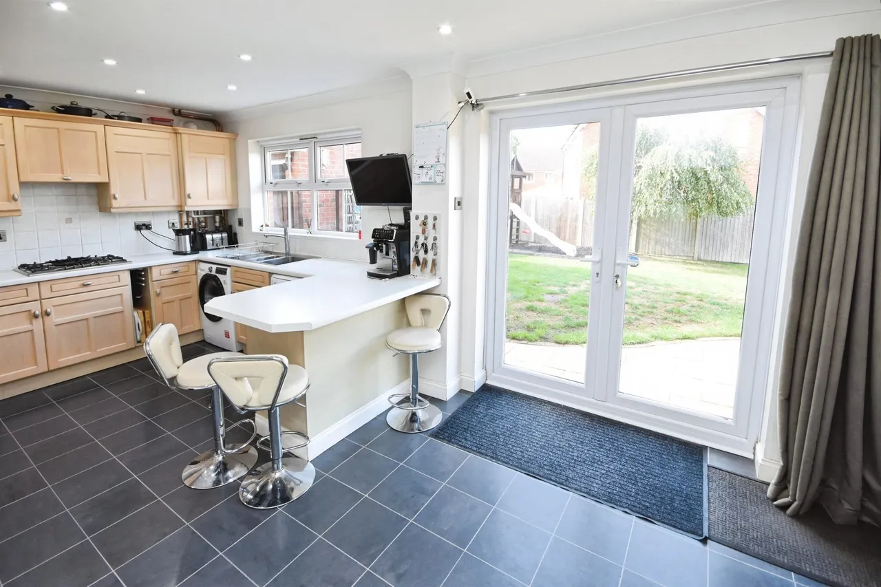 Bridport Way, Braintree, CM7, photo 8