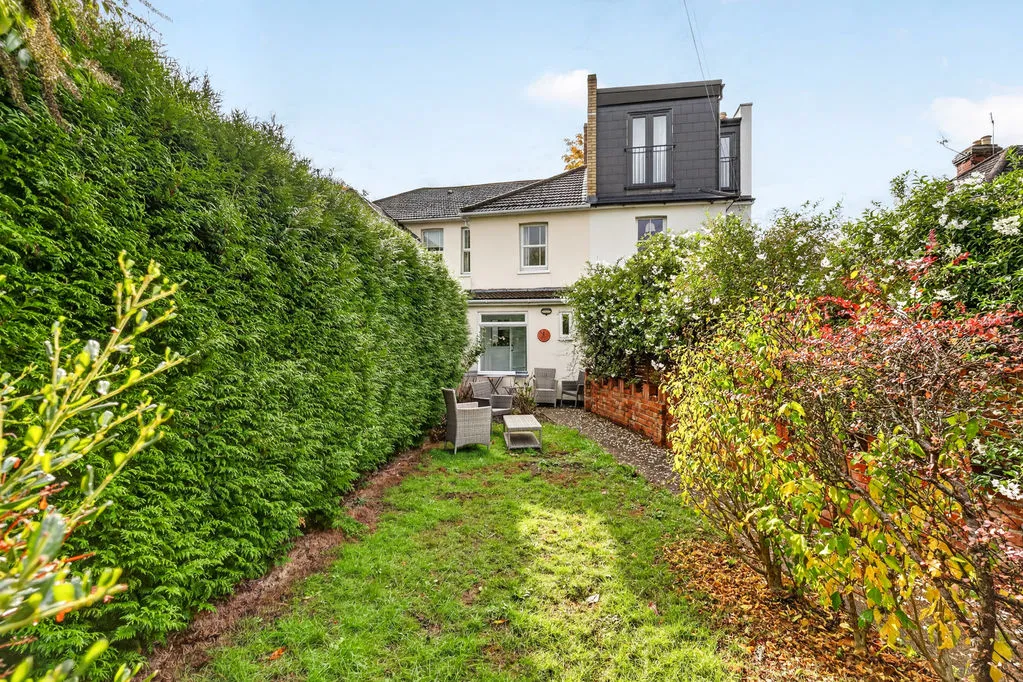 Laburnum Road, Chertsey, KT16, photo 13