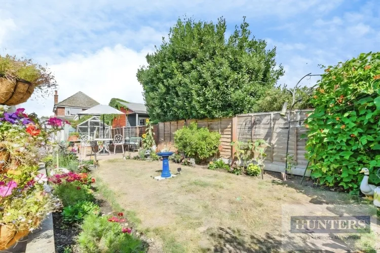 Westbrooke Crescent, Welling, Kent, DA16, photo 10