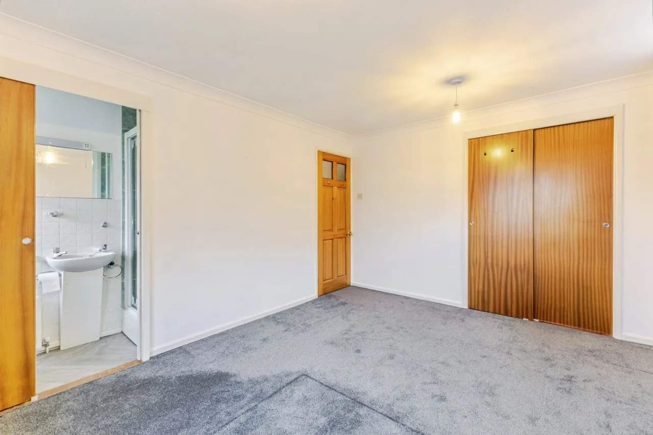 East Butterfield Court, Northampton, Northamptonshire, NN3, photo 10