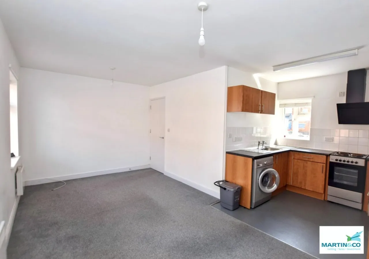 Upper Bond Street, Hinckley, photo 8