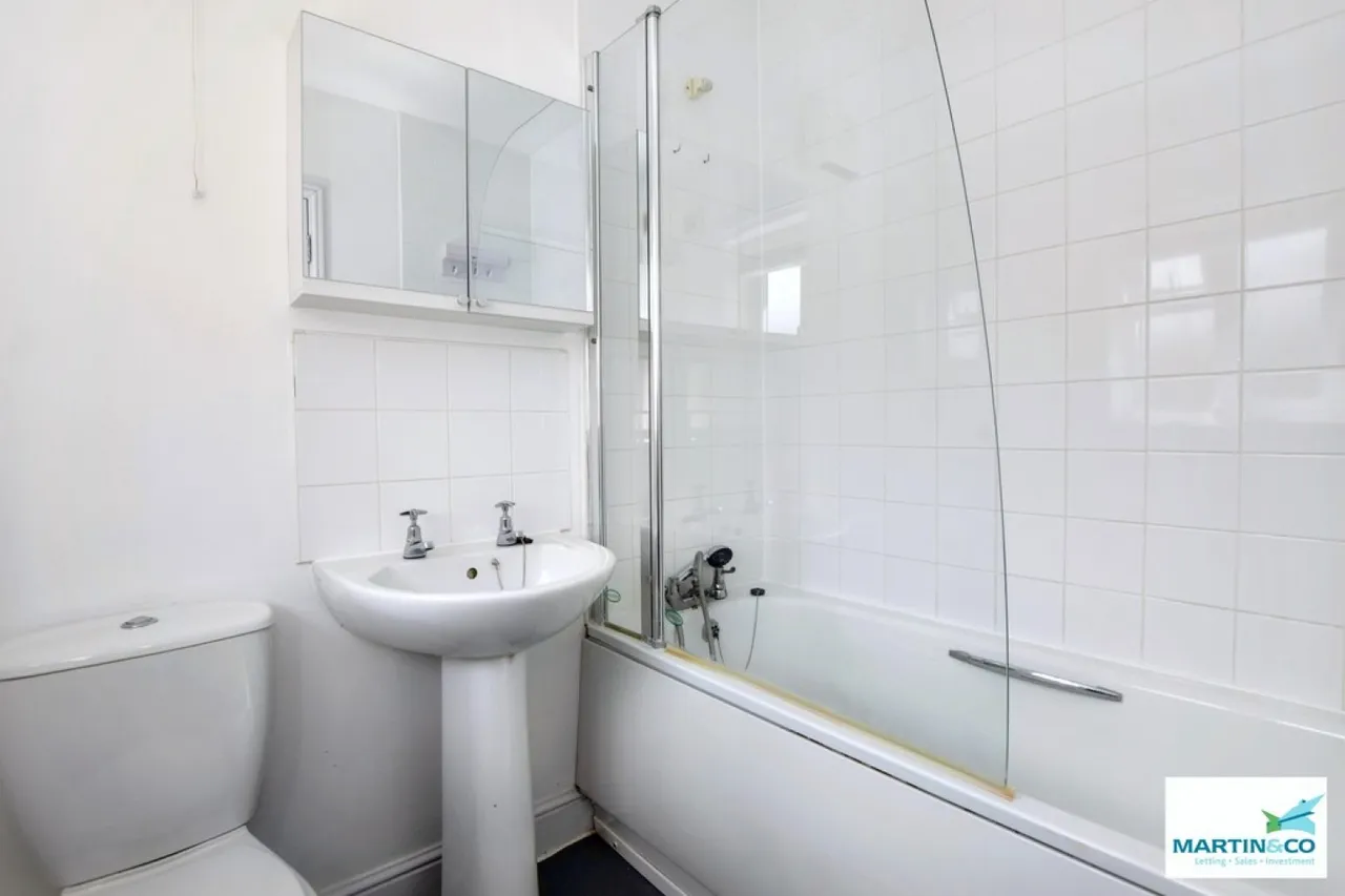 Upper Bond Street, Hinckley, photo 4