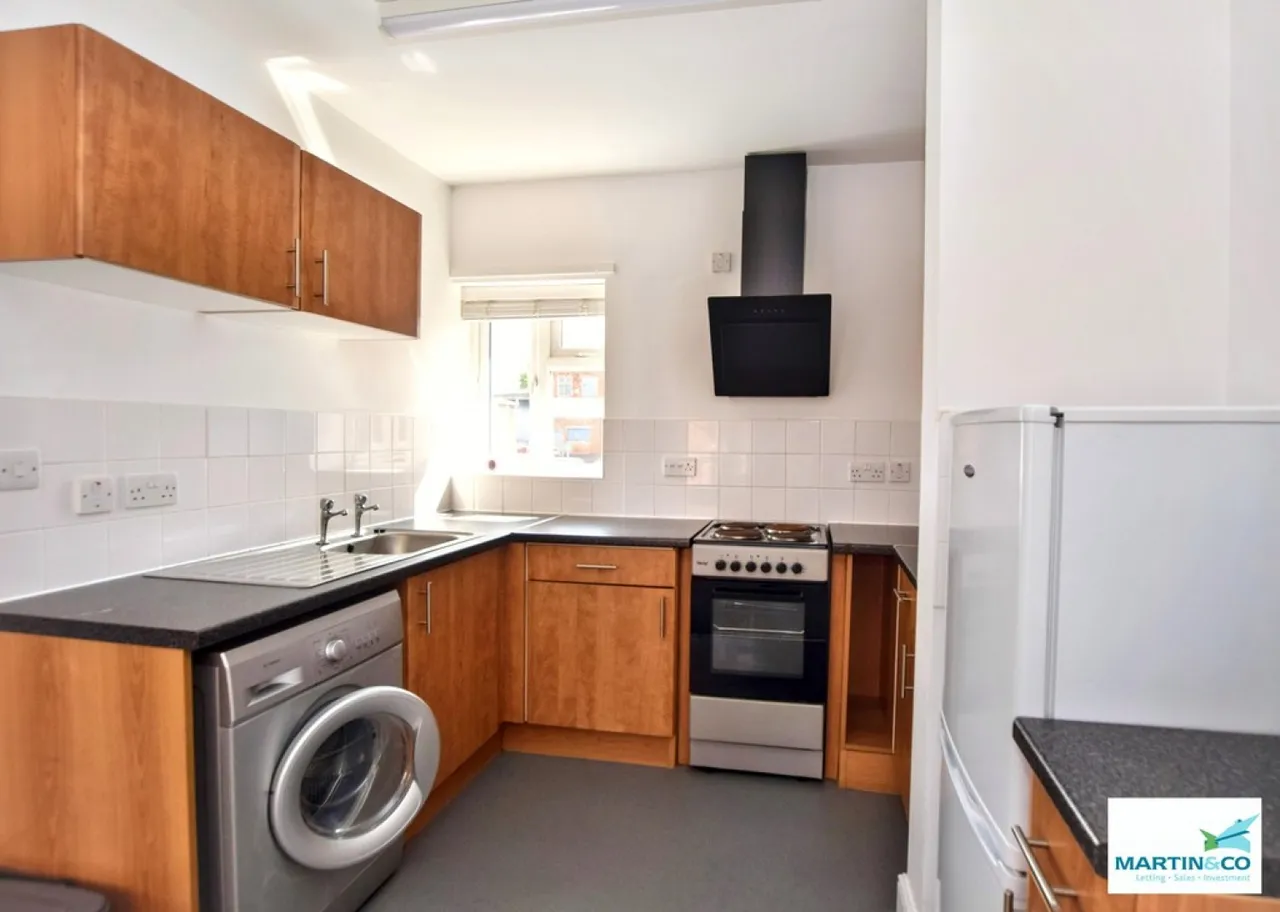 Upper Bond Street, Hinckley, photo 9