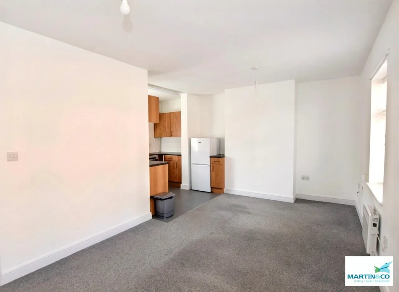 Upper Bond Street, Hinckley, photo 7