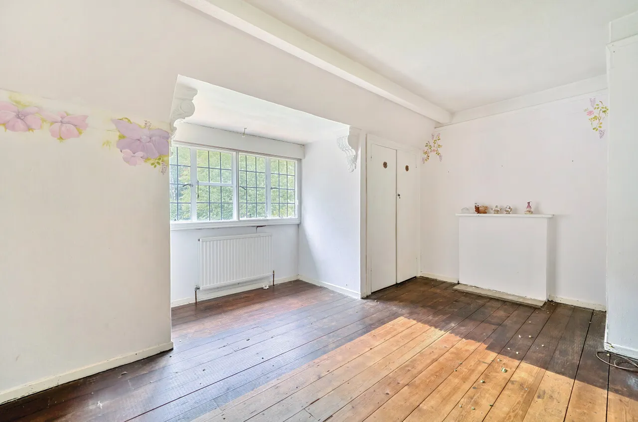 Crawley Hill, Camberley, Surrey, GU15 2BY, photo 7