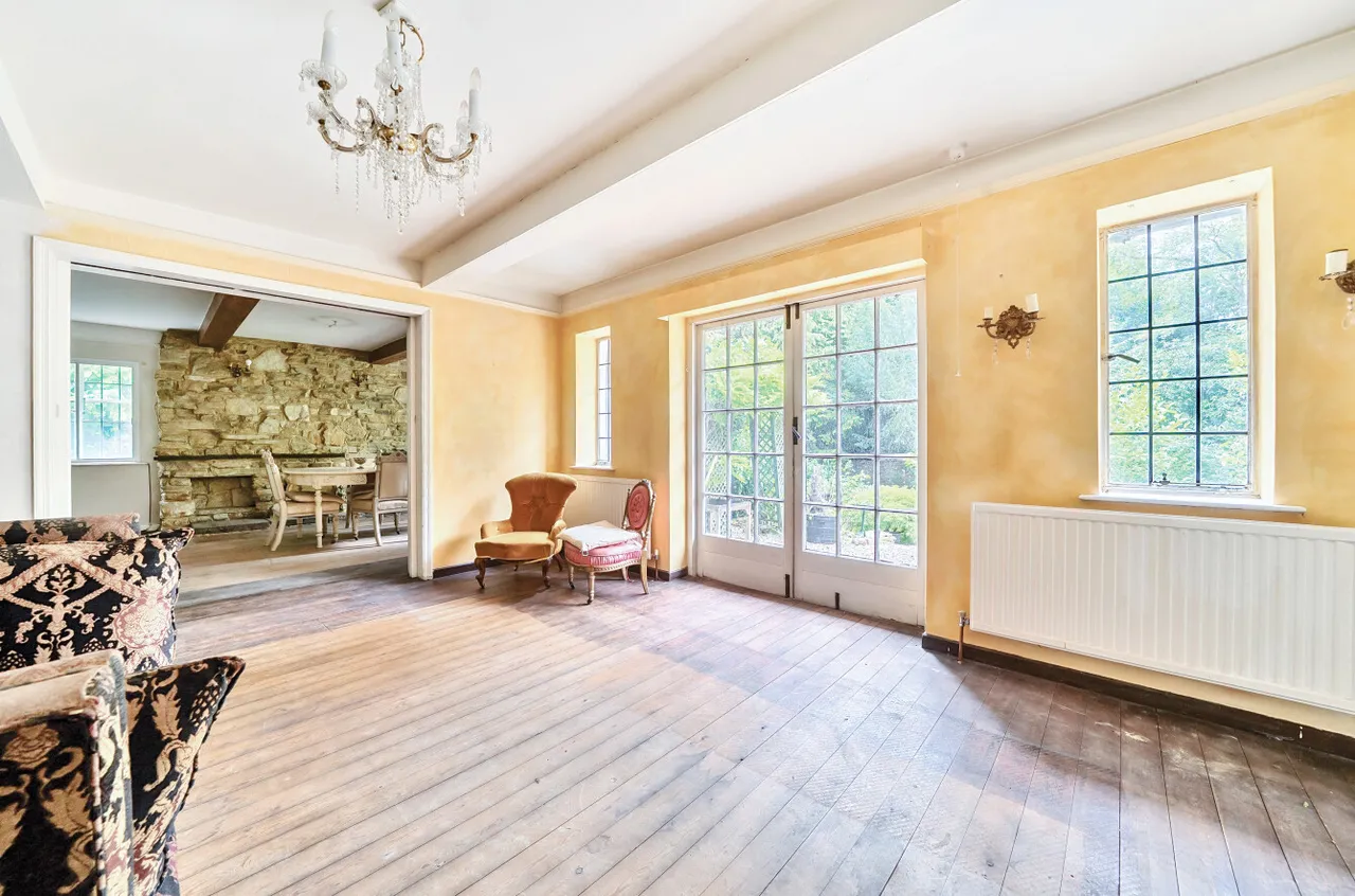 Crawley Hill, Camberley, Surrey, GU15 2BY, photo 2