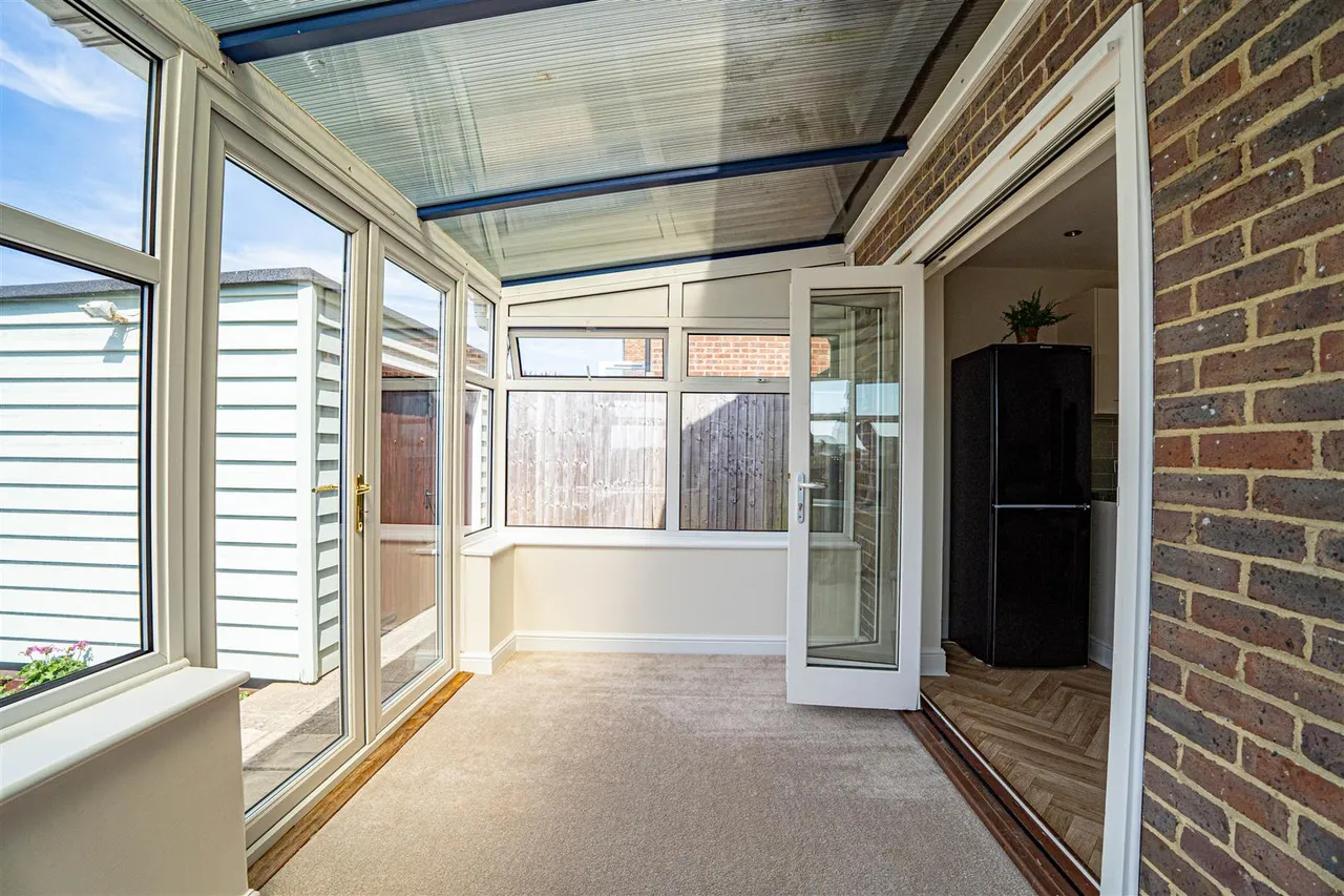 Essenden Road, St. Leonards-On-Sea, photo 11