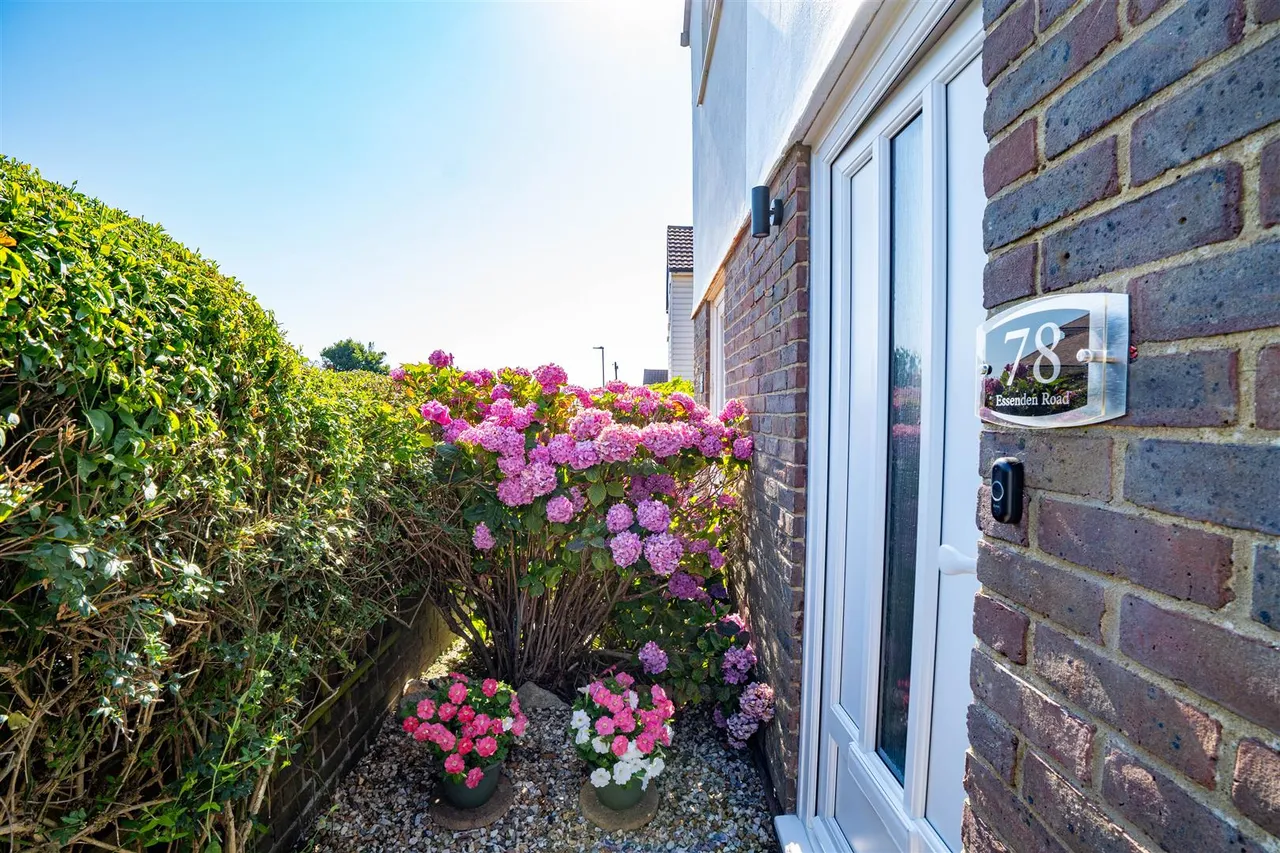 Essenden Road, St. Leonards-On-Sea, photo 22