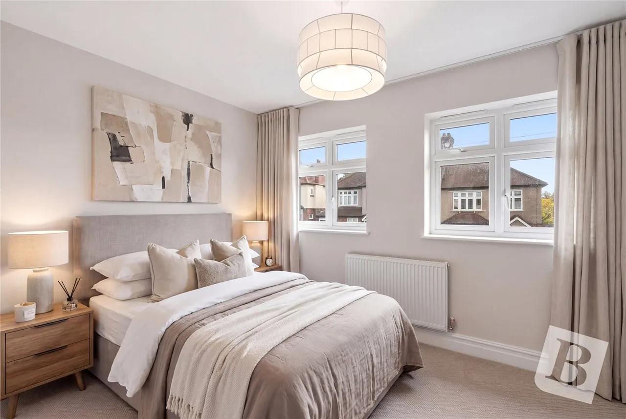 Highview Gardens, Upminster, RM14, photo 9