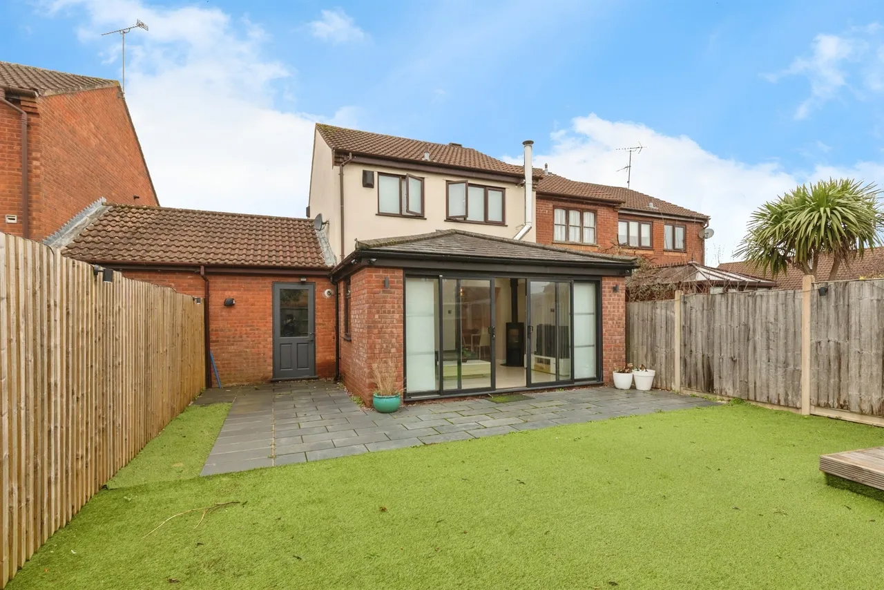 3 bed house for sale, Lavender Close, Thornbury, BS35
