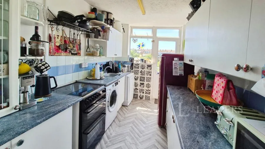 Elmhurst Road, Fareham, PO16, photo 4
