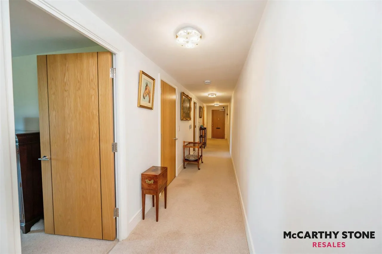 Hanbury Road, Droitwich, WR9, photo 14
