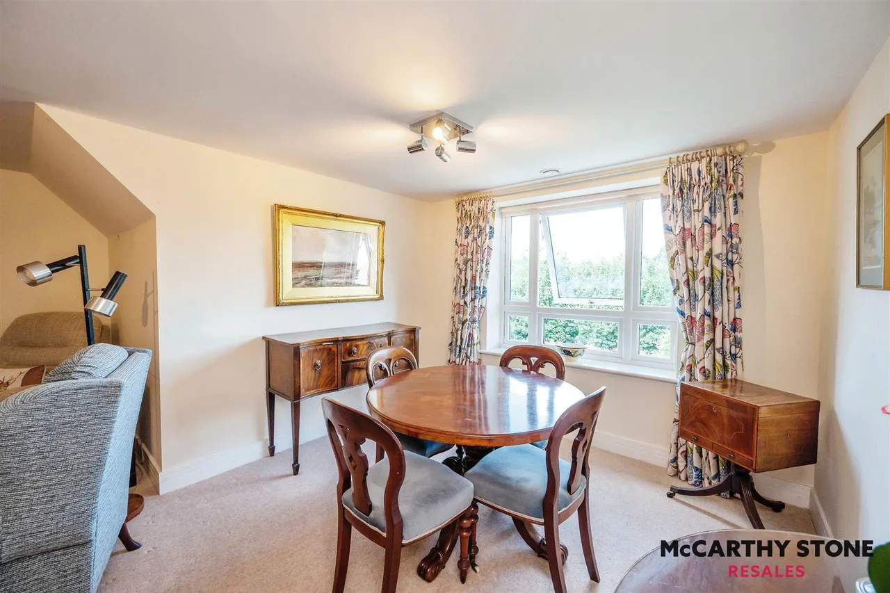 Hanbury Road, Droitwich, WR9, photo 5