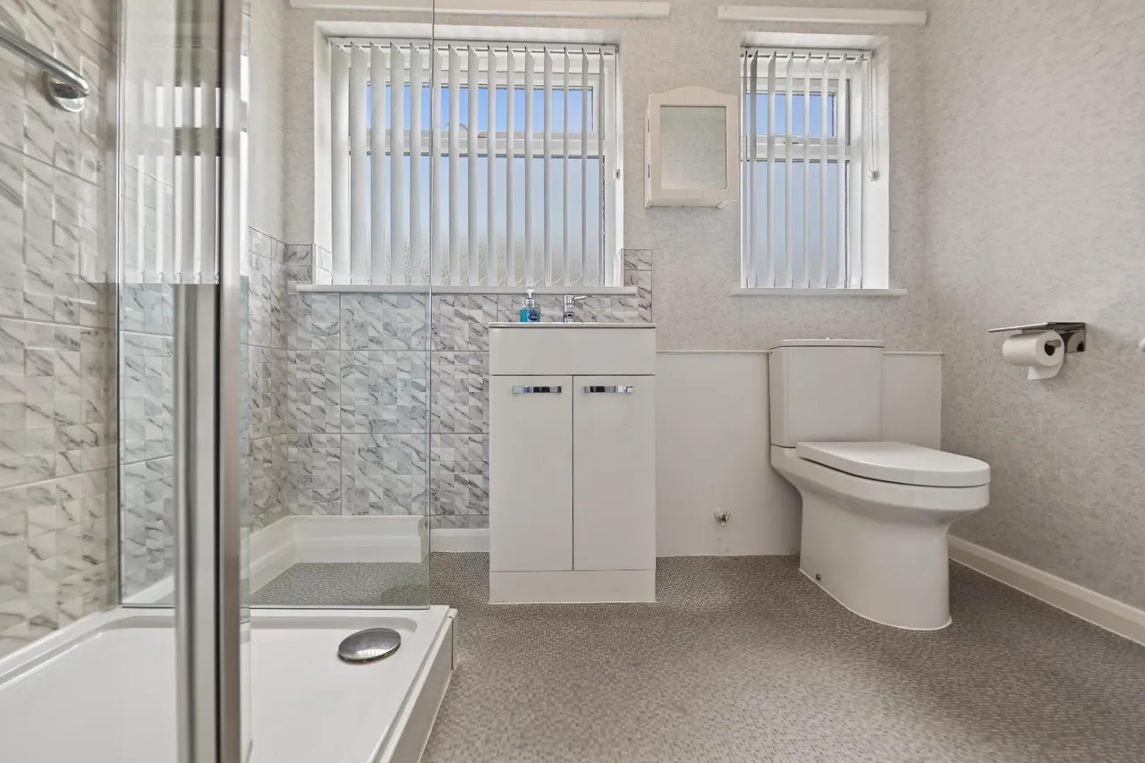 Cannam Close, Middleton, LE16, photo 14