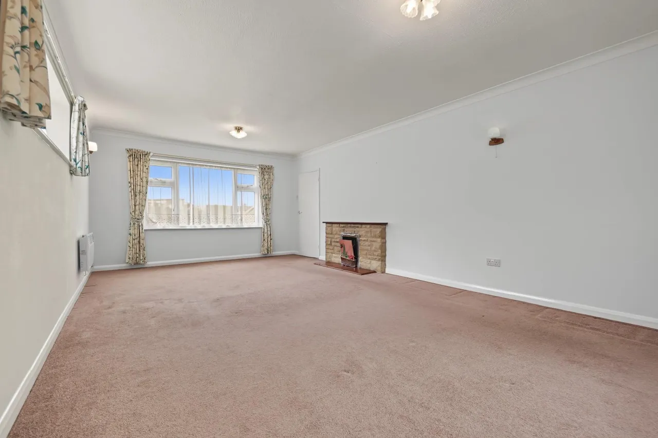 Cannam Close, Middleton, LE16, photo 4