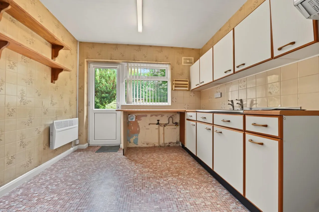 Cannam Close, Middleton, LE16, photo 6