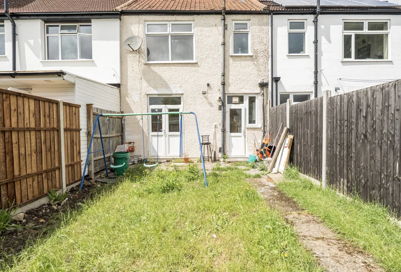 Manor Road, Mitcham, CR4 1JE, photo 10
