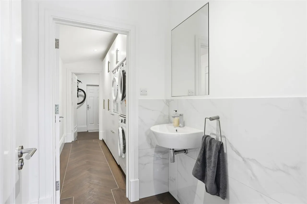 South Drive, South Cheam, SM2, photo 10