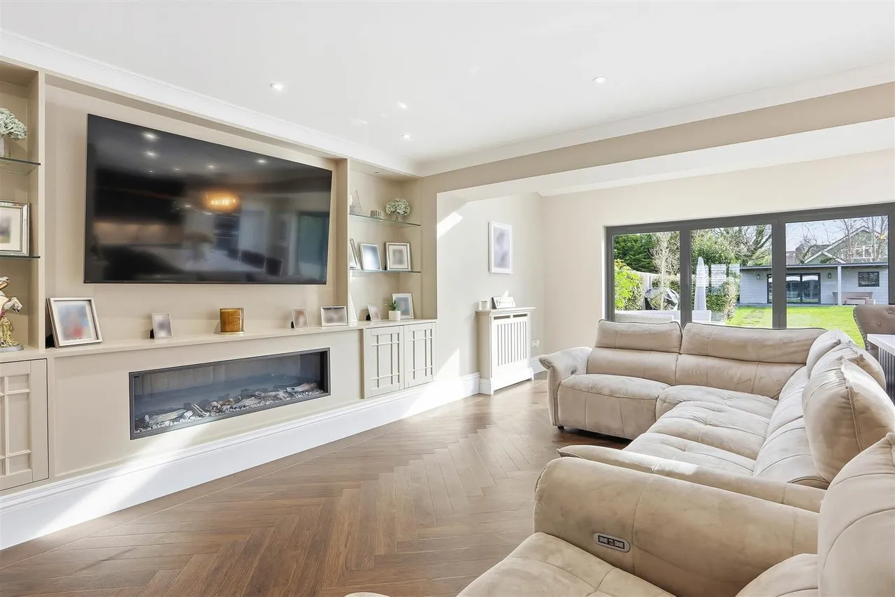 South Drive, South Cheam, SM2, photo 14