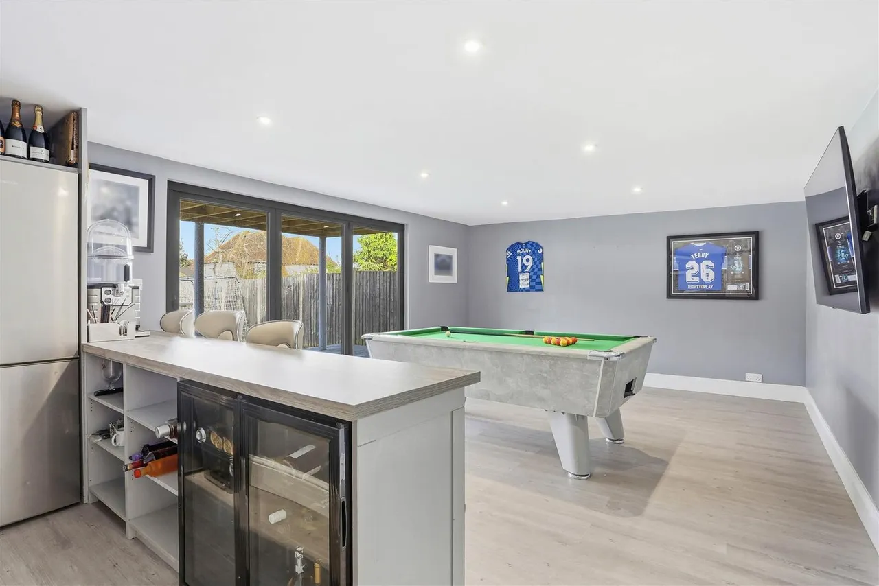 South Drive, South Cheam, SM2, photo 19