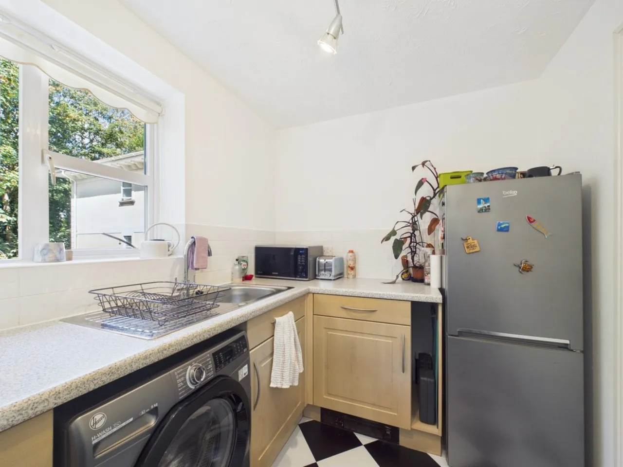 Sylvan Court, Fitzroy Road, Stoke, Plymouth, photo 5