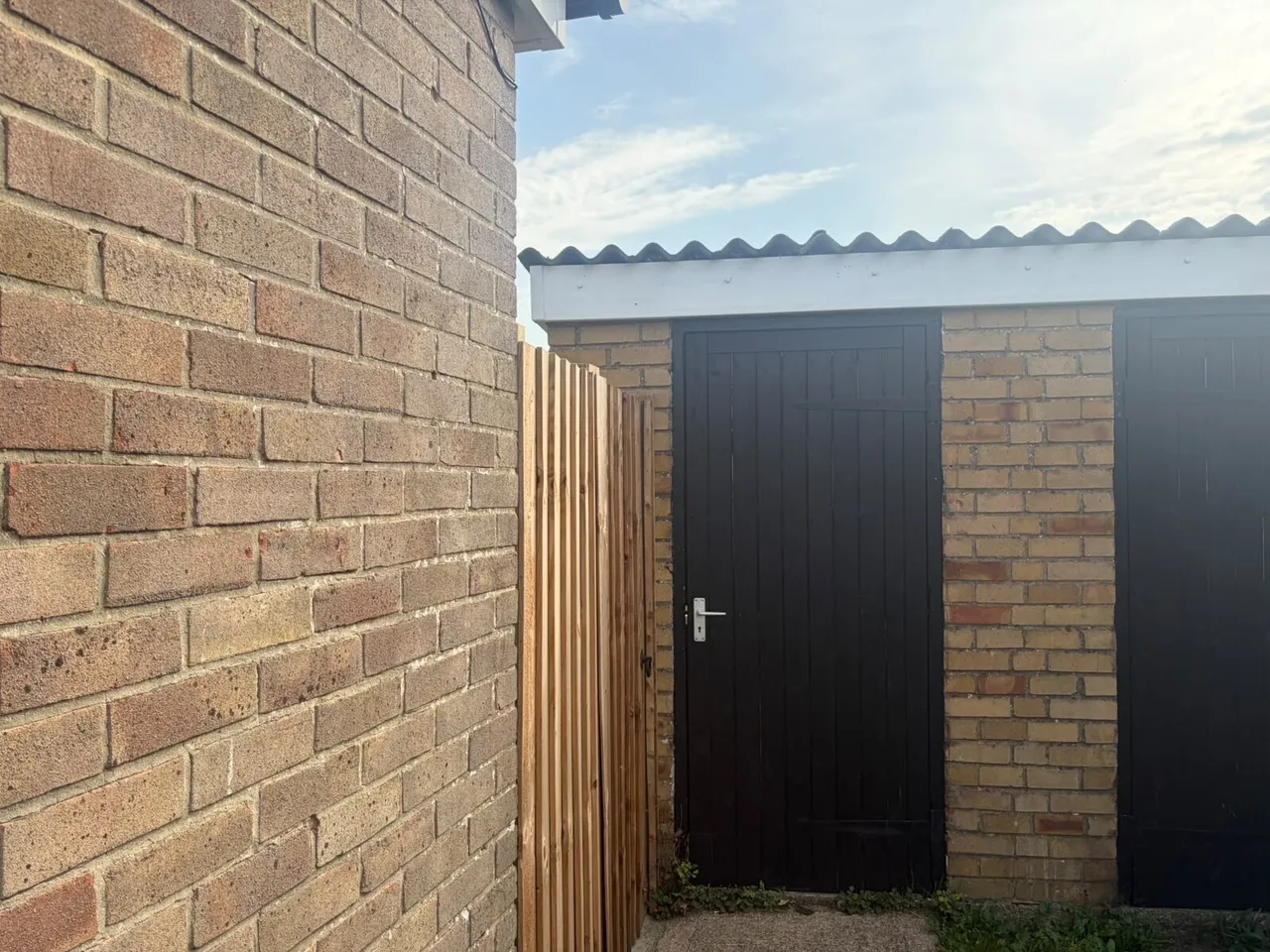 Redhorn Gardens, SN10, photo 9