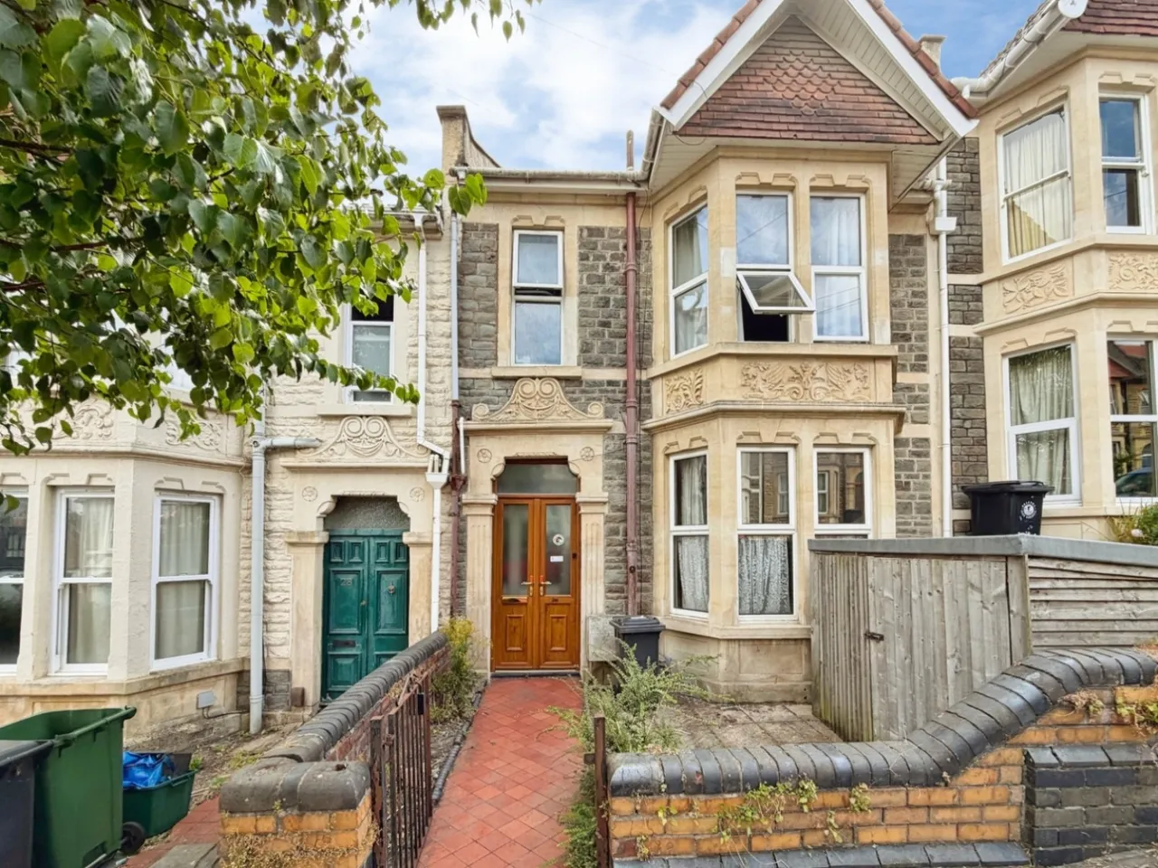 3 bed house for sale — Cleeve Road, Knowle, BS4 2JP