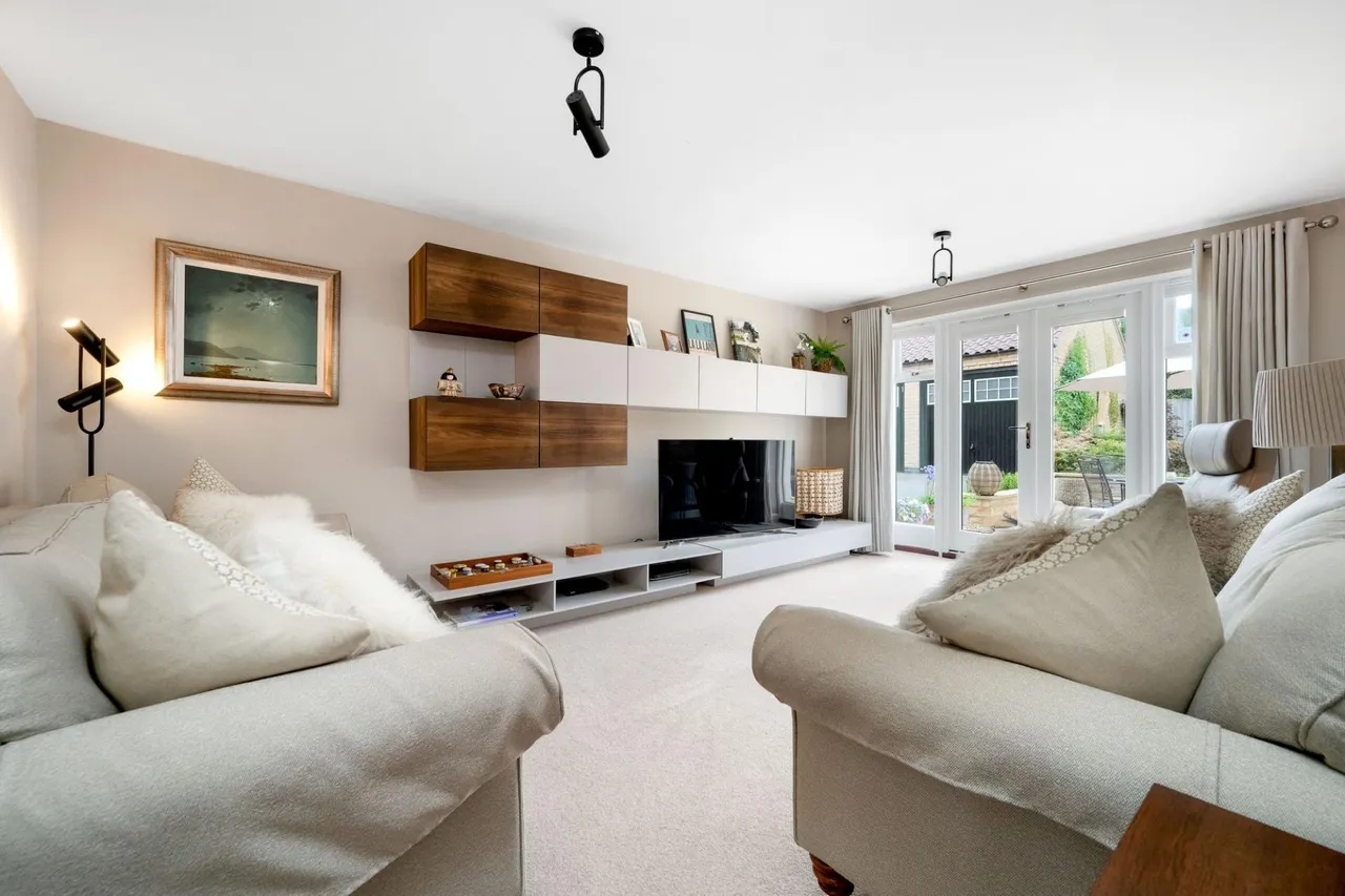 Uffington Road, Barnack, PE9, photo 4